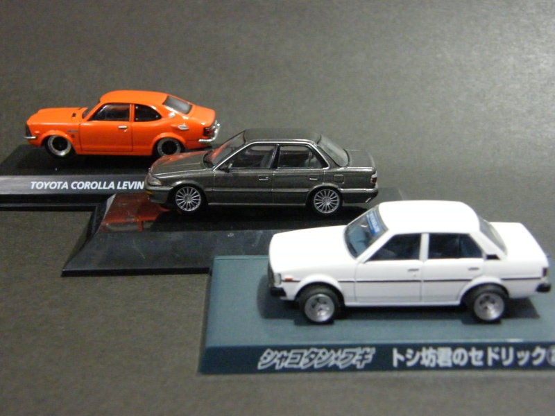The Corolla DX and the Corolla GL are both Tomica TLV and the Corolla 