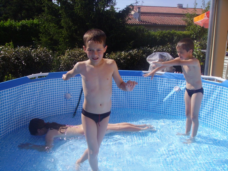 http://i65.servimg.com/u/f65/13/35/68/41/divers12.jpg