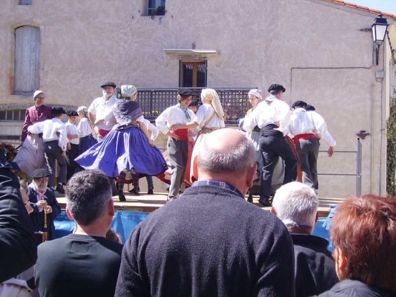 http://i65.servimg.com/u/f65/13/35/68/41/paques20.jpg