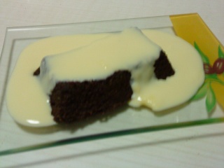 Gateau Au Chocolat Au Micro Onde Et Sa Creme Anglaise Une