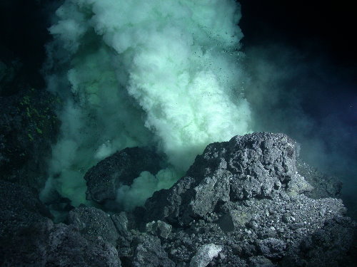 Resultado de imagen de Chimeneas volcánicas en la Galapagos